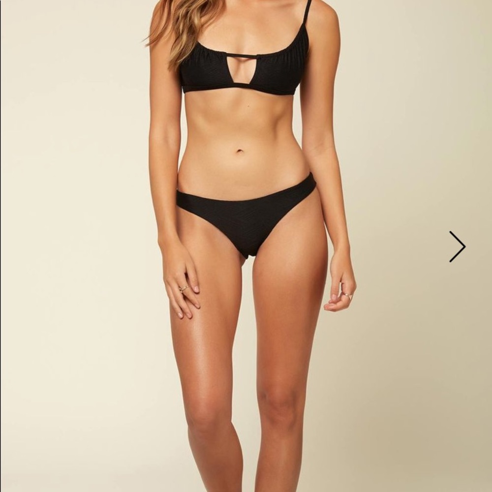 O’Neill bikini swim bottom Saltwater black XL NEW textured activewear resort